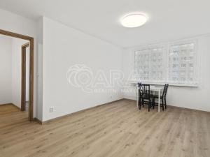 Pronájem bytu 2+kk, Kladno - Kročehlavy, Francouzská, 41 m2