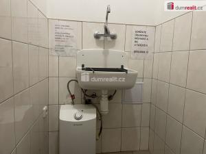 Pronájem obchodního prostoru, Vítkov, náměstí Jana Zajíce, 25 m2