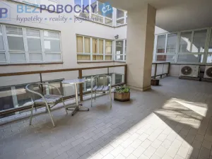 Pronájem kanceláře, Havlíčkův Brod, Havlíčkovo náměstí, 1200 m2