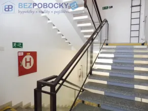 Pronájem kanceláře, Havlíčkův Brod, Havlíčkovo náměstí, 1200 m2