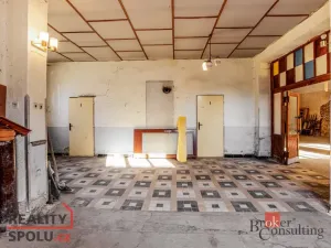 Prodej rodinného domu, Úsobí, 395 m2