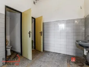 Prodej rodinného domu, Úsobí, 395 m2