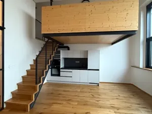 Pronájem bytu 2+kk, Praha - Košíře, Naskové, 60 m2