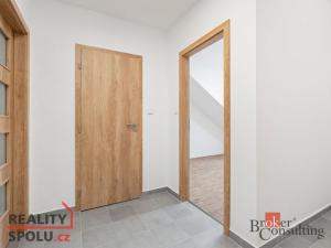 Pronájem bytu 2+kk, Plzeň - Lobzy, Revoluční, 48 m2