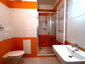 Pronájem bytu 1+kk, Praha - Dolní Měcholupy, Kardausova, 30 m2