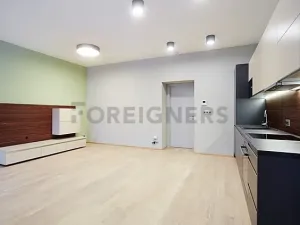 Pronájem bytu 2+kk, Brno, Jakubská, 65 m2