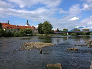 Prodej bytu 2+kk, Dobřichovice, Souběžná, 87 m2