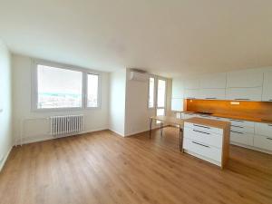 Prodej bytu 3+kk, Praha - Chodov, Podjavorinské, 70 m2