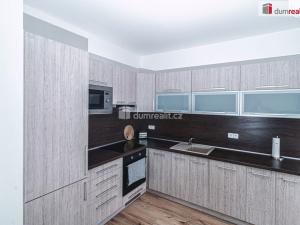 Prodej bytu 2+kk, Ostrov, Severní, 55 m2