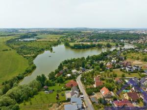 Prodej komerčního pozemku, Praha - Kunratice, Kunratická spojka, 9768 m2