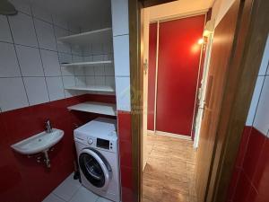 Pronájem bytu 1+kk, Holoubkov, 32 m2