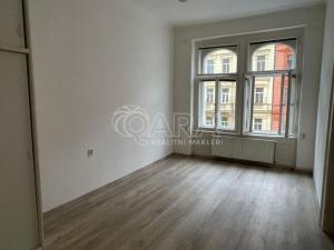 Pronájem bytu 2+kk, Praha - Nové Město, Legerova, 52 m2