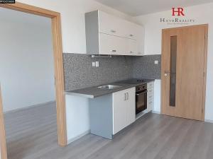 Pronájem bytu 2+kk, Milovice, Višňová, 33 m2