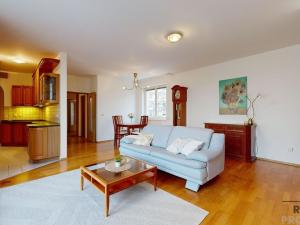 Prodej bytu 3+1, Praha - Stodůlky, Klausova, 103 m2