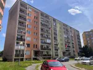 Prodej bytu 3+1, Olomouc, Řezáčova, 68 m2