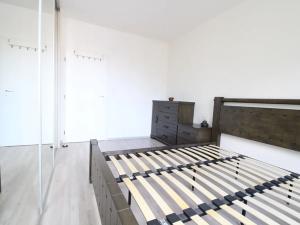 Pronájem bytu 2+kk, Praha - Vysočany, Za Krejcárkem, 70 m2