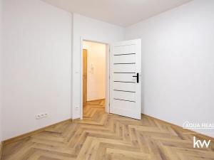 Prodej bytu 3+kk, Karlovy Vary, Šumavská, 68 m2