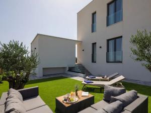 Prodej vily, Vodice, Chorvatsko, 332 m2