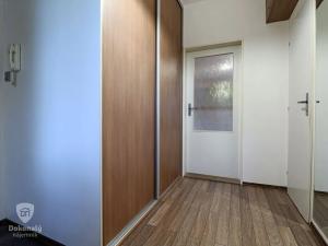 Pronájem bytu 1+kk, Praha - Kbely, Železnobrodská, 40 m2