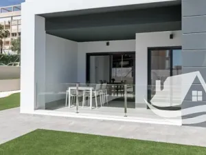 Prodej bytu 3+kk, Torrevieja, Španělsko, 60 m2