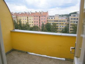 Pronájem bytu 1+1, Praha - Nusle, Kloboučnická, 43 m2