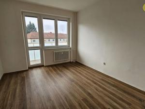 Pronájem bytu 3+1, Chropyně, Moravská, 62 m2