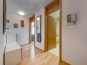 Pronájem bytu 1+kk, Praha - Žižkov, Pitterova, 44 m2