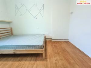 Prodej bytu 2+kk, Cheb, 17. listopadu, 34 m2