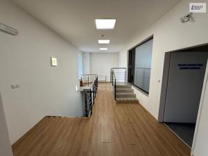 Pronájem obchodního prostoru, Praha - Háje, Hviezdoslavova, 714 m2