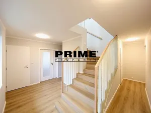 Pronájem rodinného domu, Praha - Nebušice, K vinicím, 281 m2