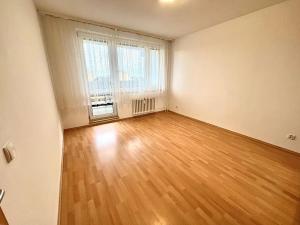 Pronájem bytu 3+kk, Praha - Podolí, Kubištova, 89 m2