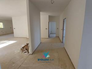 Prodej rodinného domu, Modlany, 160 m2