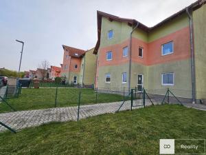 Pronájem bytu 1+kk, Chýně, U Dráhy, 40 m2