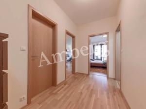 Pronájem bytu 2+kk, Praha - Vinohrady, Korunní, 72 m2