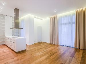 Pronájem bytu 2+kk, Praha - Vinohrady, Laubova, 89 m2