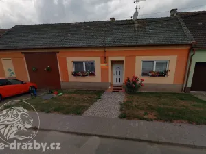 Prodej podílu rodinného domu, Olbramovice, 230 m2