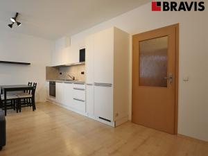 Pronájem bytu 1+kk, Brno - Líšeň, Jírova, 40 m2