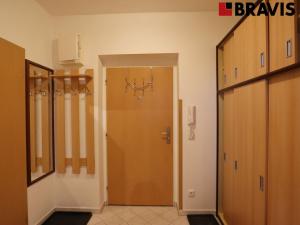 Pronájem bytu 1+kk, Brno - Líšeň, Jírova, 40 m2