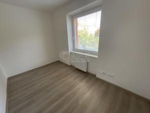 Pronájem bytu 2+kk, Praha - Hloubětín, Na obrátce, 29 m2