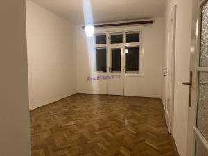 Pronájem bytu 2+1, Praha - Vinohrady, Libická, 75 m2