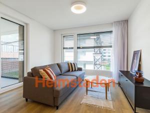 Pronájem bytu 2+kk, Praha - Holešovice, Vrbenského, 53 m2