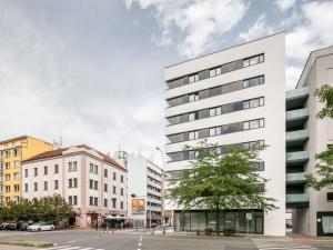 Pronájem bytu 2+kk, Praha - Holešovice, Dělnická, 68 m2