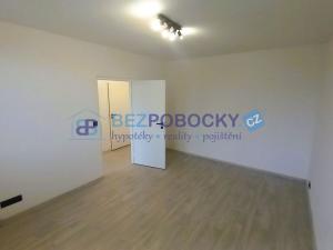 Pronájem bytu 1+1, Jihlava, Telečská, 32 m2