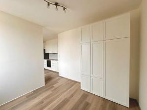 Pronájem bytu 2+kk, Praha - Kamýk, Ve Lhotce, 40 m2