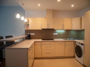 Prodej bytu 2+kk, Praha - Karlín, Kollárova, 54 m2