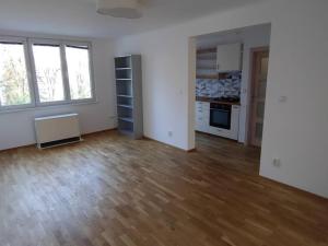 Pronájem bytu 2+kk, Tábor, Zbyňkova, 49 m2