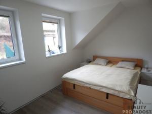 Prodej rodinného domu, Slaný, Na Chmelnici, 92 m2