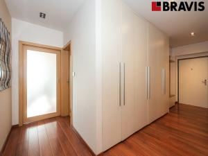 Prodej bytu 4+kk, Brno - Medlánky, V Újezdech, 102 m2