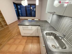 Pronájem bytu 2+kk, Praha - Vinohrady, Korunní, 68 m2