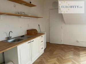 Pronájem bytu 1+kk, Praha - Krč, 32 m2